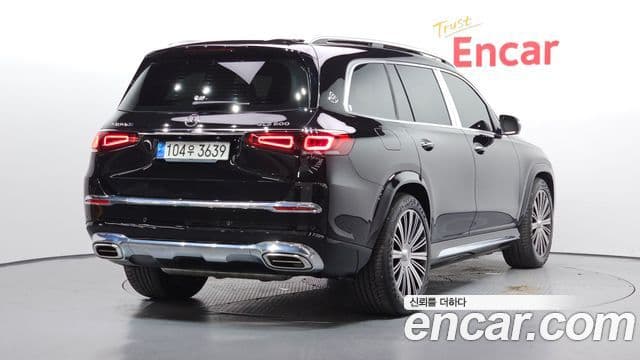 Mercedes-Benz GLS-Class 2023 — Photo 2/34