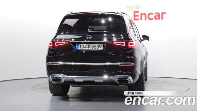 Mercedes-Benz GLS-Class 2023 — Photo 4/34