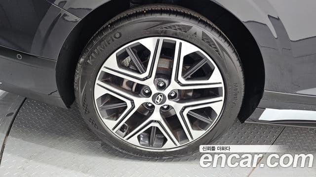Hyundai Grandeur 2022 — ფოტო 5/20