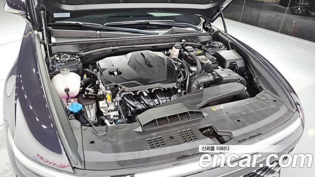 Hyundai Grandeur 2022 — ფოტო 6/20
