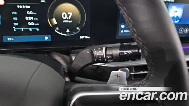 Hyundai Grandeur 2022 — ფოტო 17/20