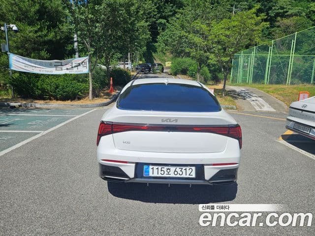 Kia K5 2023 — Şəkil 3/16