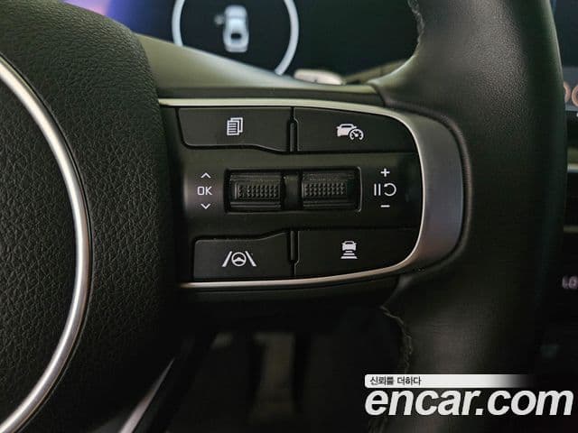 Kia K5 2023 — Şəkil 9/16