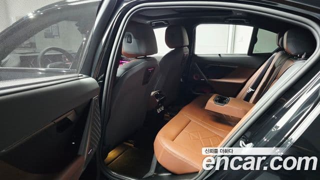 BMW 5 Series 2025 — ფოტო 11/20