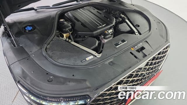 Genesis G90 2022 — Photo 16/34