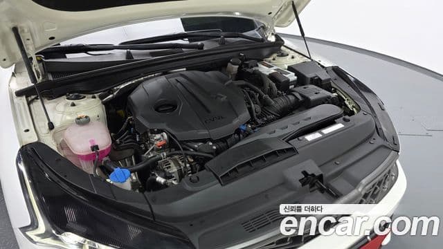 Kia K5 2021 — ფოტო 6/20