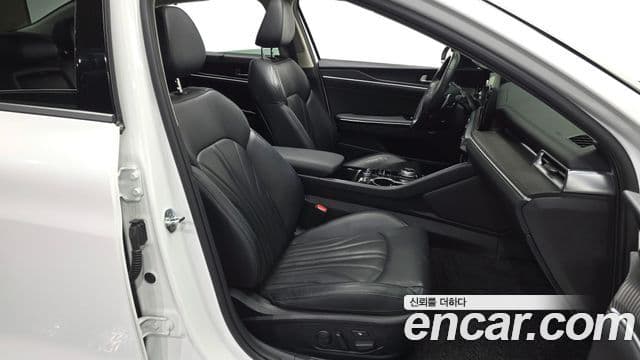 Kia K5 2021 — ფოტო 12/20