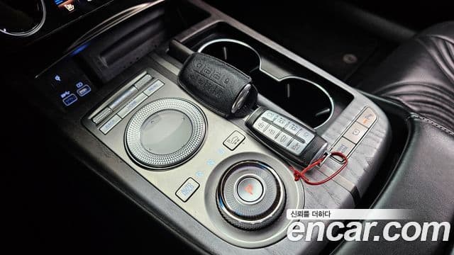 Genesis G80 2020 — ფოტო 18/20