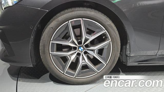 BMW 5 Series 2024 — Şəkil 5/20