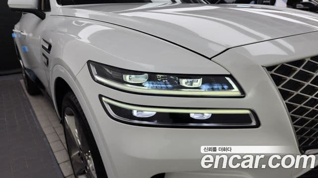 Genesis GV80 2020 — Photo 12/36