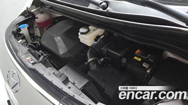 Hyundai Staria 2022 — ფოტო 6/20