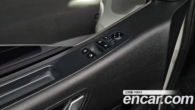 Hyundai Staria 2022 — Şəkil 24/33