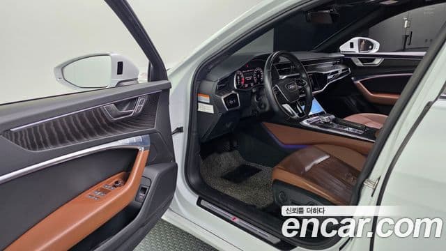 Audi A6 2021 — Şəkil 10/20