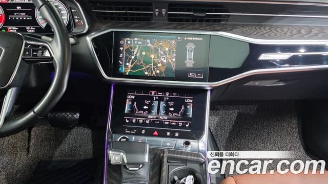 Audi A6 2021 — Şəkil 14/20
