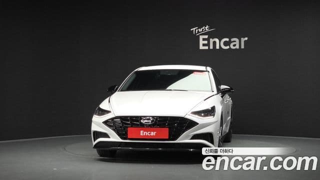 Hyundai Sonata 2021 — Фото 3/20
