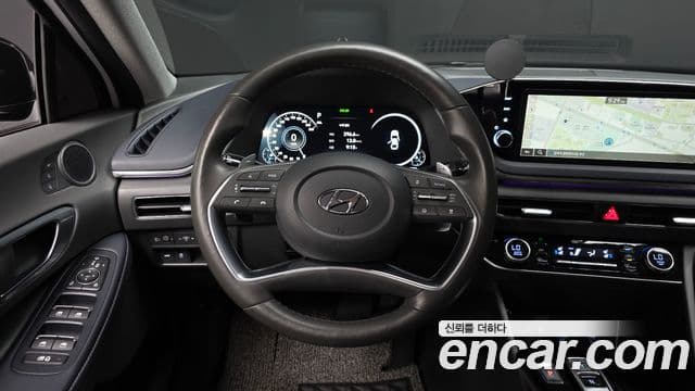 Hyundai Sonata 2021 — Фото 13/20