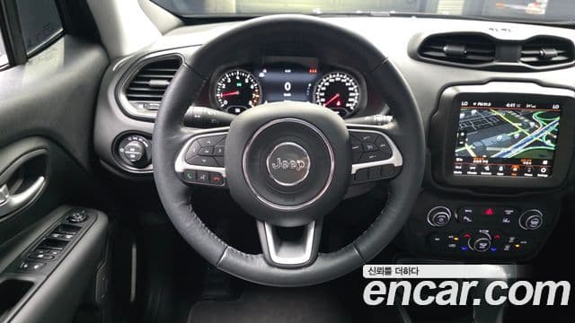 Jeep Renegade 2023 — Şəkil 13/20
