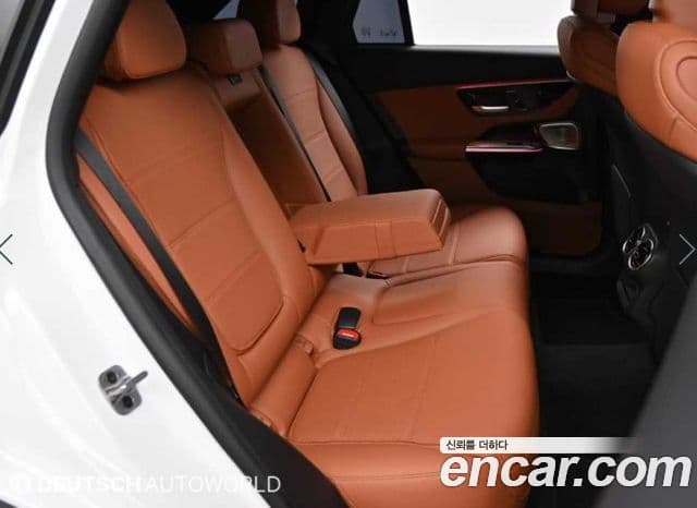 Mercedes-Benz GLC-Class 2025 — Фото 12/20