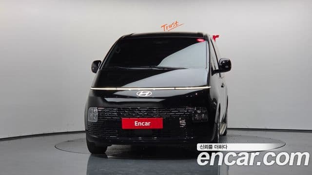 Hyundai Staria 2024 — ფოტო 3/20