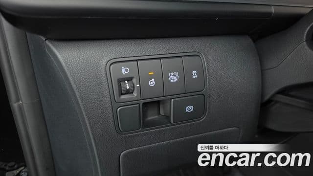 Hyundai Staria 2024 — ფოტო 14/20