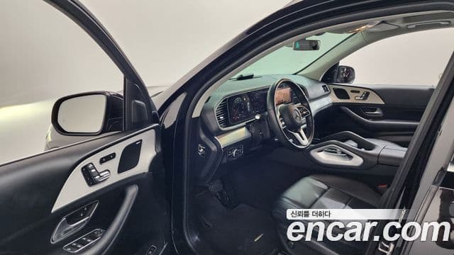 Mercedes-Benz GLE-Class 2020 — ფოტო 10/20