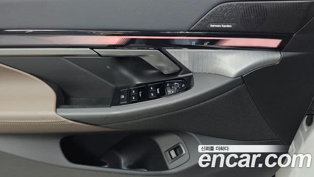 BMW 5 Series 2025 — ფოტო 19/20
