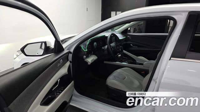 Hyundai Avante 2021 — Şəkil 10/20