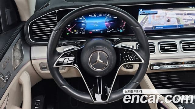 Mercedes-Benz GLE-Class 2023 — Фото 13/20