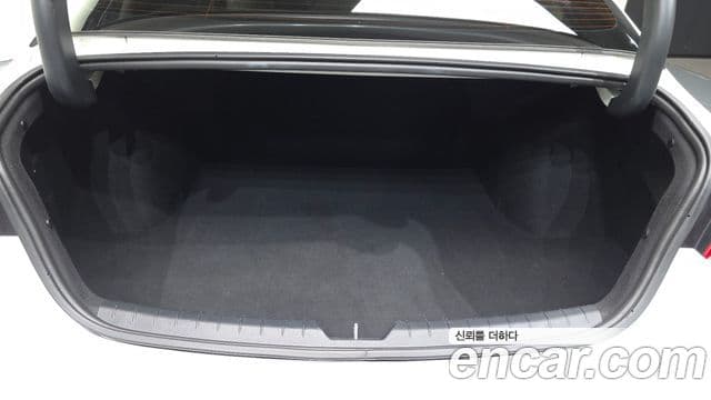 Kia K5 2021 — ფოტო 20/20