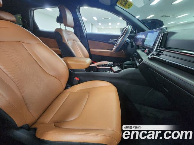 Kia Sportage 2023 — Фото 15/20