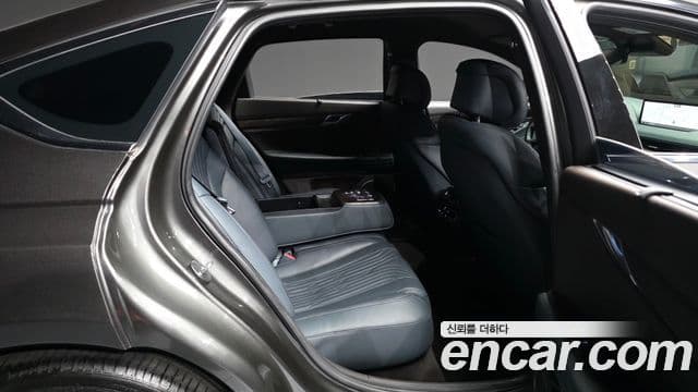Genesis Electrified G80 2022 — ფოტო 12/20