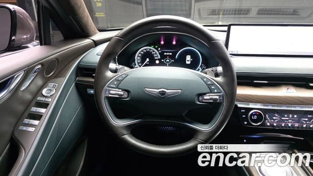 Genesis Electrified G80 2022 — ფოტო 13/20