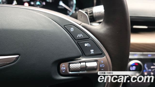Genesis Electrified G80 2022 — ფოტო 18/20