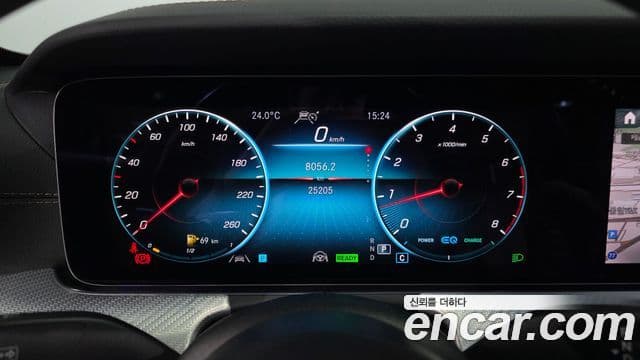 Mercedes-Benz E-Class 2021 — ფოტო 8/20