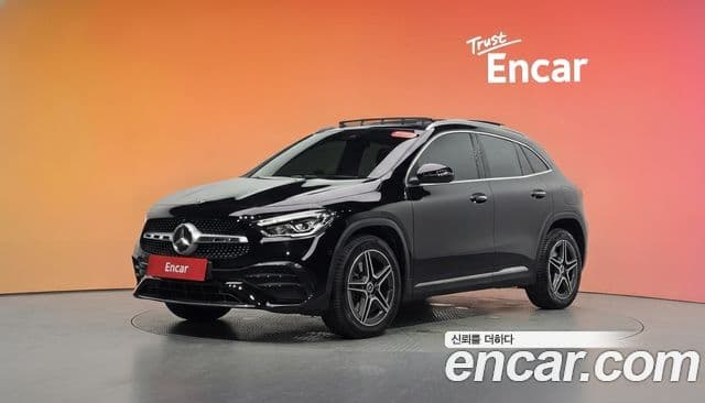 Mercedes-Benz GLA-Class 2020 — Şəkil 1/20