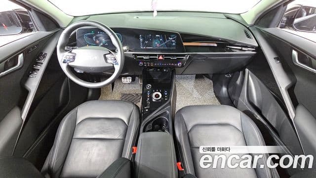 Kia Niro 2022 — ფოტო 7/20