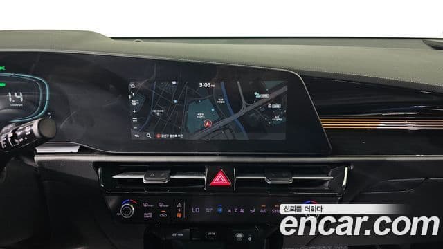 Kia Niro 2022 — ფოტო 12/20