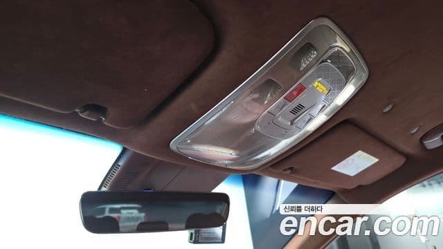 Genesis G90 2022 — ფოტო 18/20