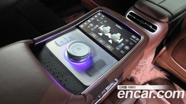 Genesis G90 2022 — ფოტო 19/20