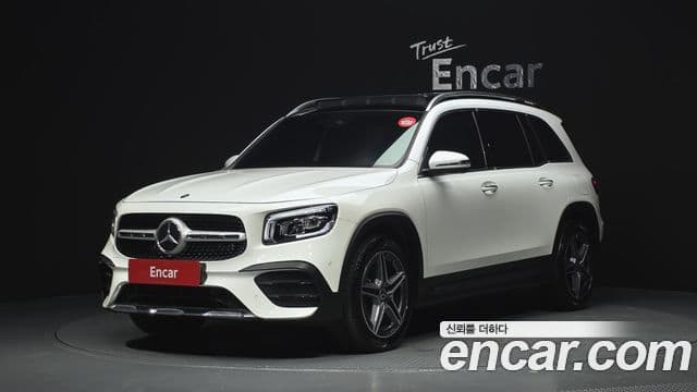 Mercedes-Benz GLB-Class 2021 — ფოტო 1/20