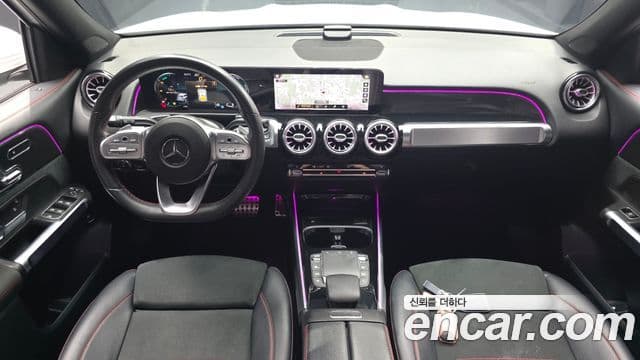 Mercedes-Benz GLB-Class 2021 — ფოტო 7/20