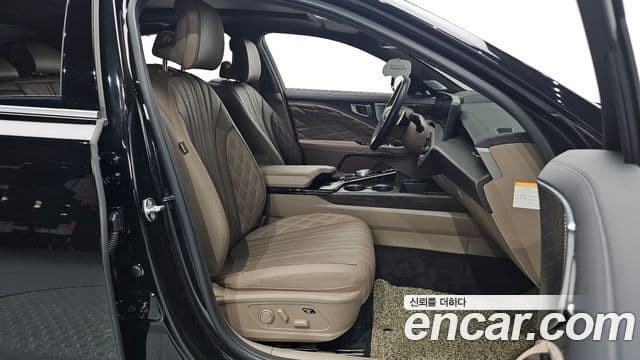 Kia K8 2024 — Şəkil 10/20
