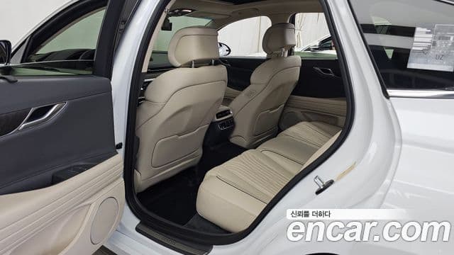 Genesis G80 2023 — Photo 27/34