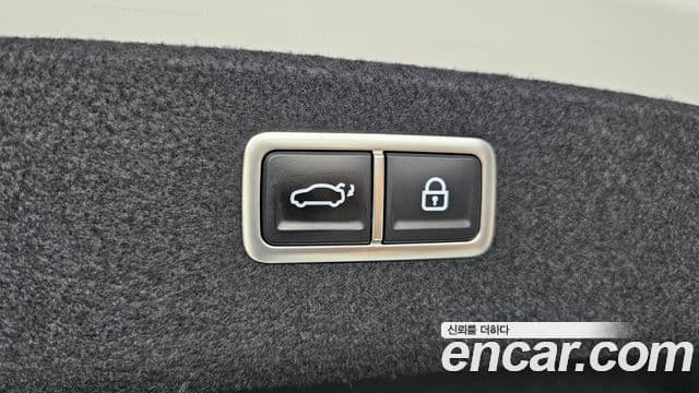 Genesis G80 2023 — Photo 24/34