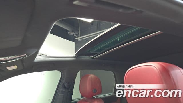 Porsche Cayenne 2021 — ფოტო 16/20