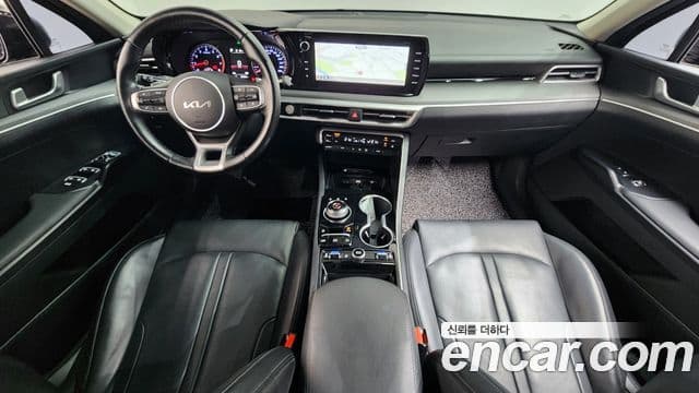 Kia K5 2023 — ფოტო 7/20