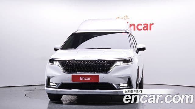 Kia Carnival 2021 — Фото 3/20