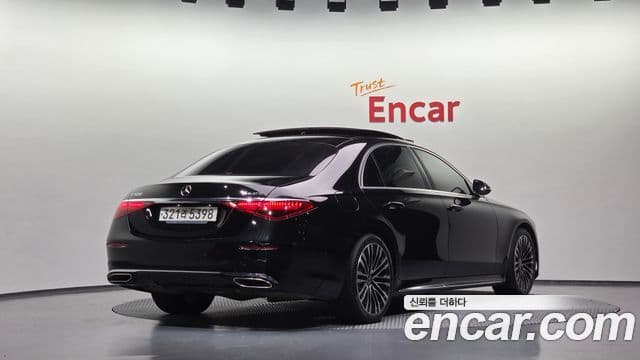 Mercedes-Benz S-Class 2021 — ფოტო 1/20
