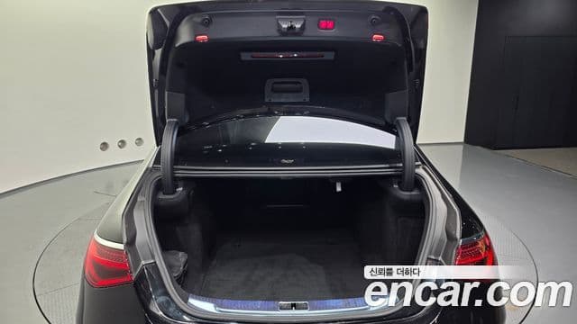 Mercedes-Benz S-Class 2021 — ფოტო 20/20