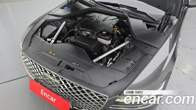 Genesis Electrified G80 2023 — фото 6 из 20